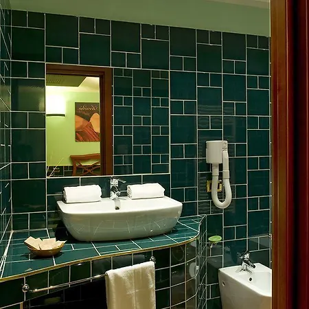 Hotel 7 Vizi Cola (Verona)